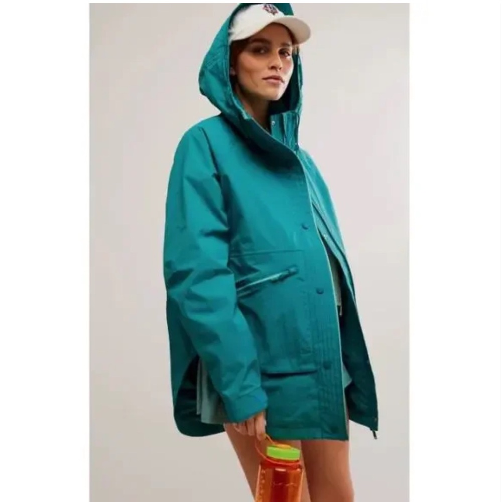 NWT Free People Singing in the Rain packable rain jacket color:endzone